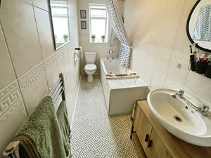 Bathroom- click for photo gallery